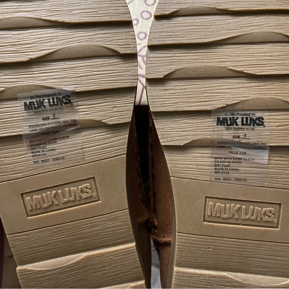 Ziggy Melrose Suede Muk Luk Ankle Boots - Picture 4 of 10